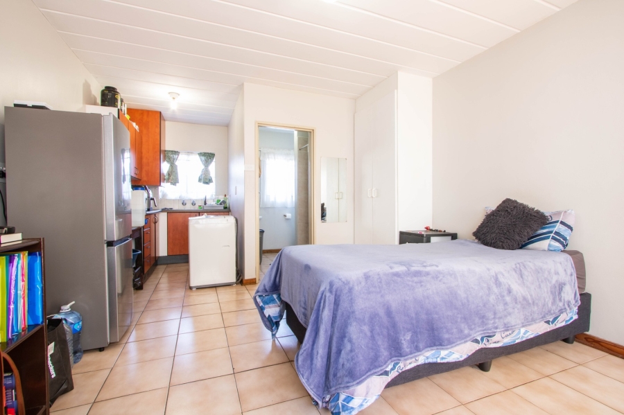 To Let 1 Bedroom Property for Rent in Die Bult North West